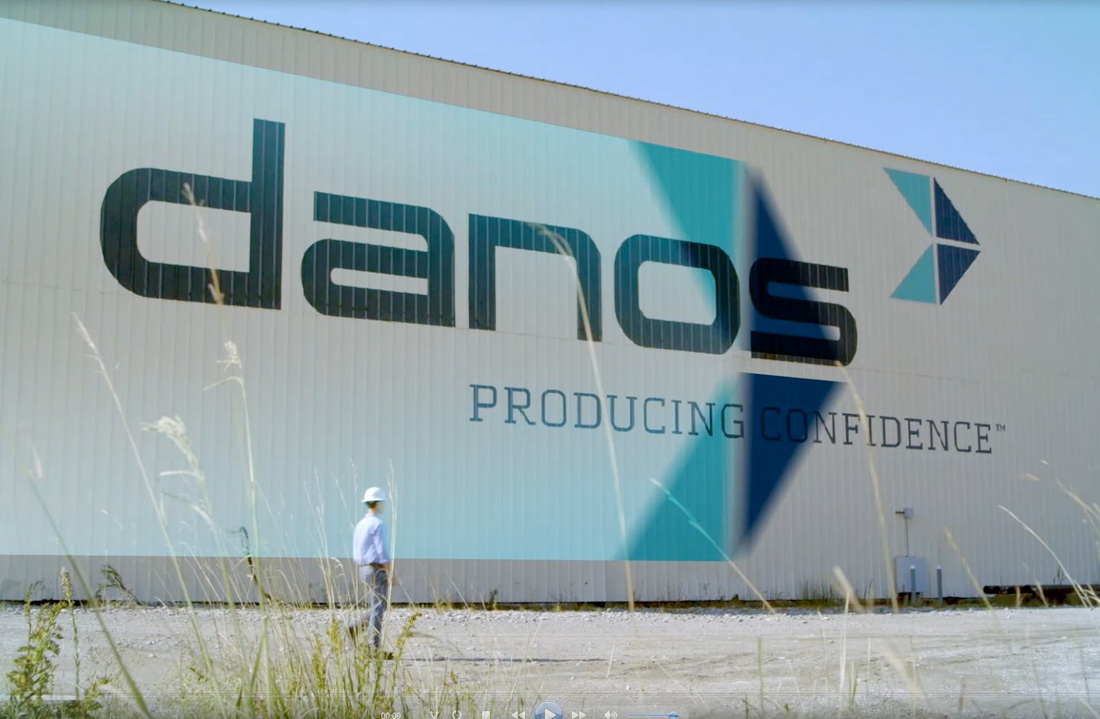 Danos