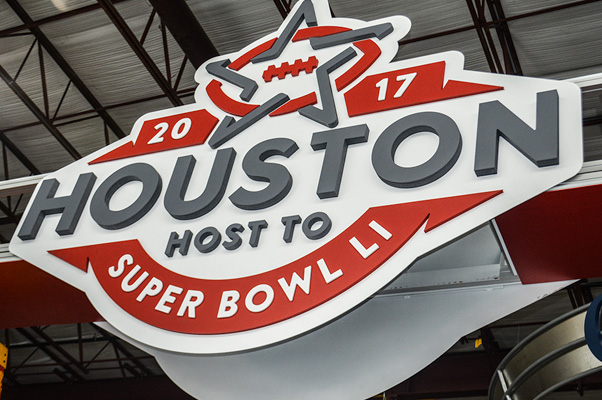 2020 Exhibits Teams Up with Houston Super Bowl Committee